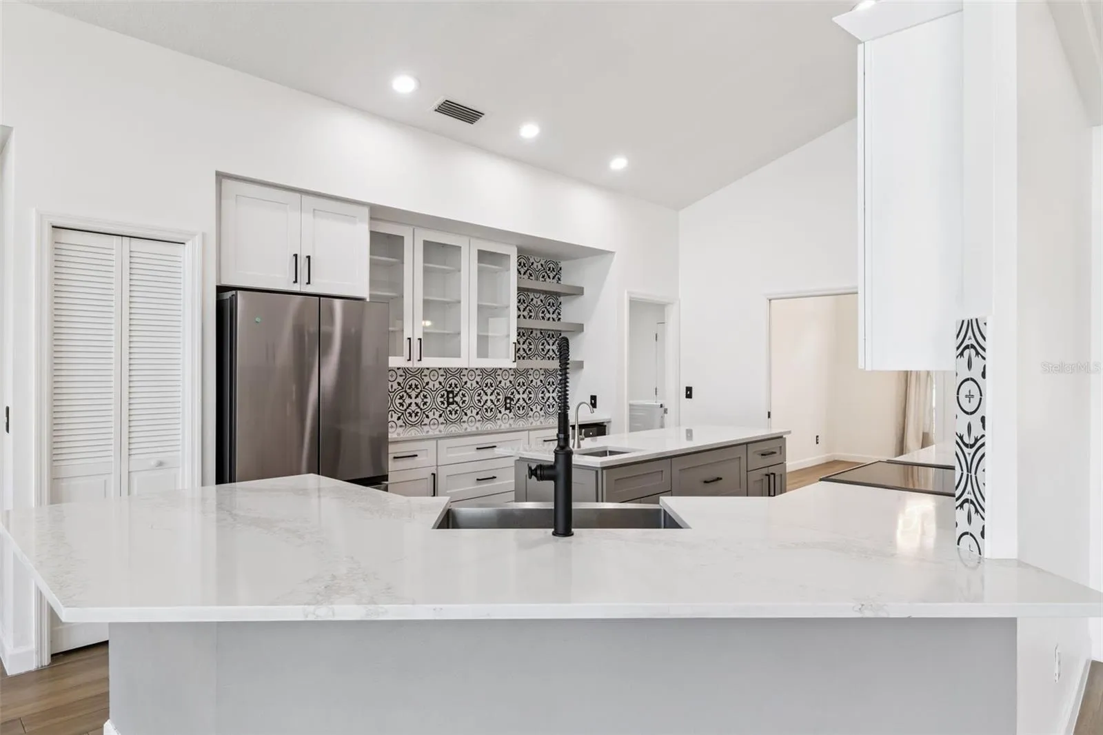 Breakfast Bar