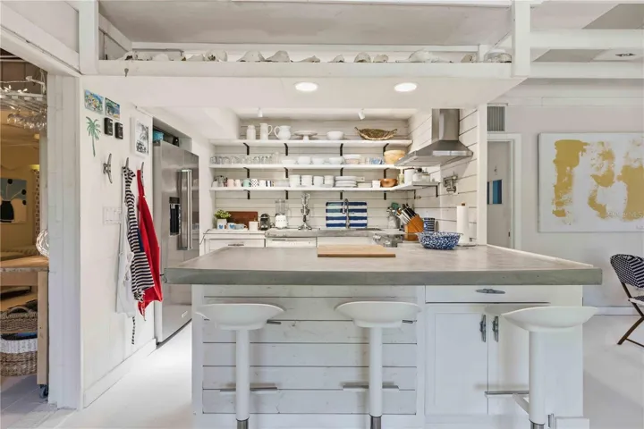 Ski light lit kitchen