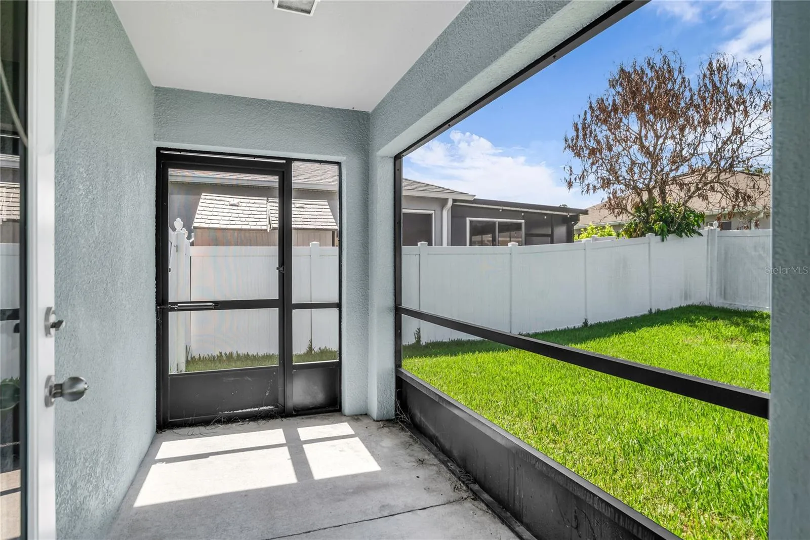 Covered &amp; Screened In Patio