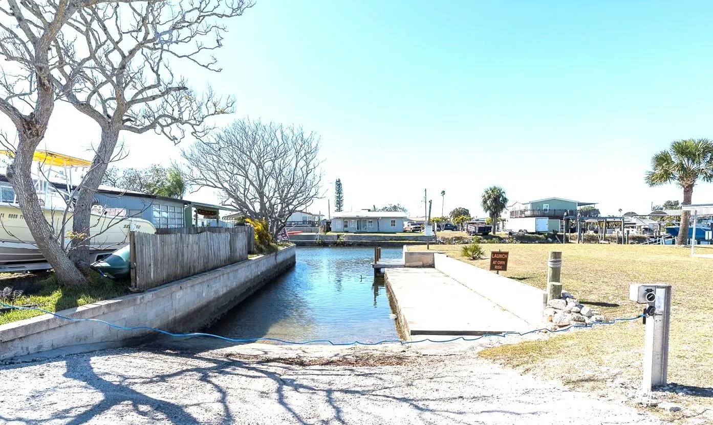 Private Boat Ramp is available, IF desired. Only $245 a YEAR!