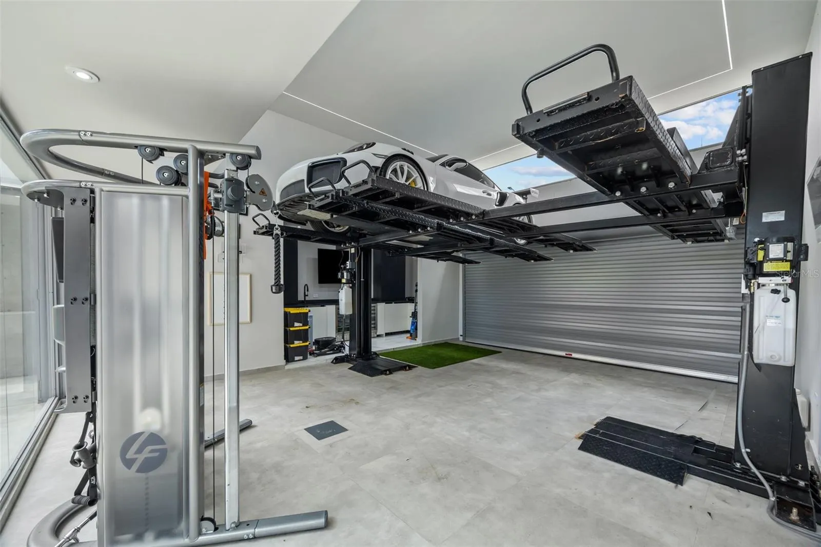 Garage