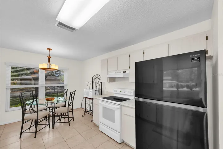 Eating Space in Kitchen