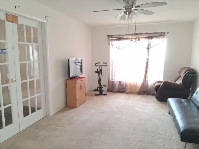 Bonus Room / Office / Formal Living Room
