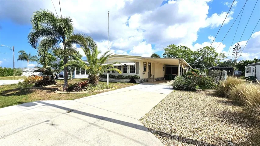 1240 Seagulls Dr