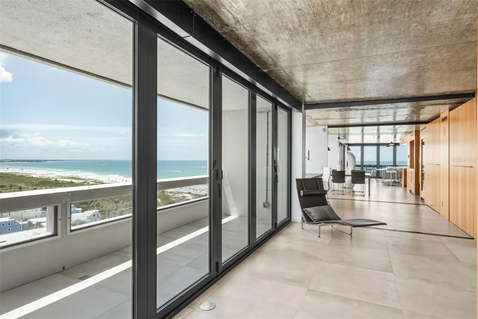 Primary into Office Doors open