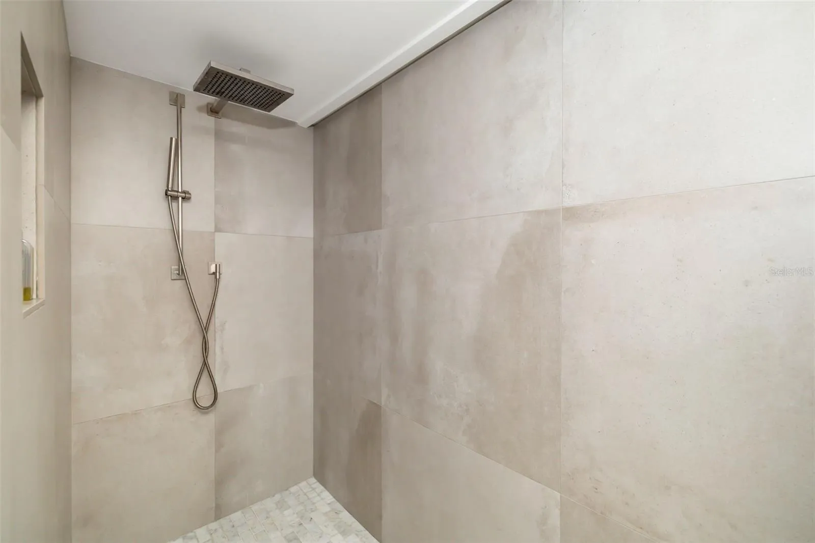 Primary Shower