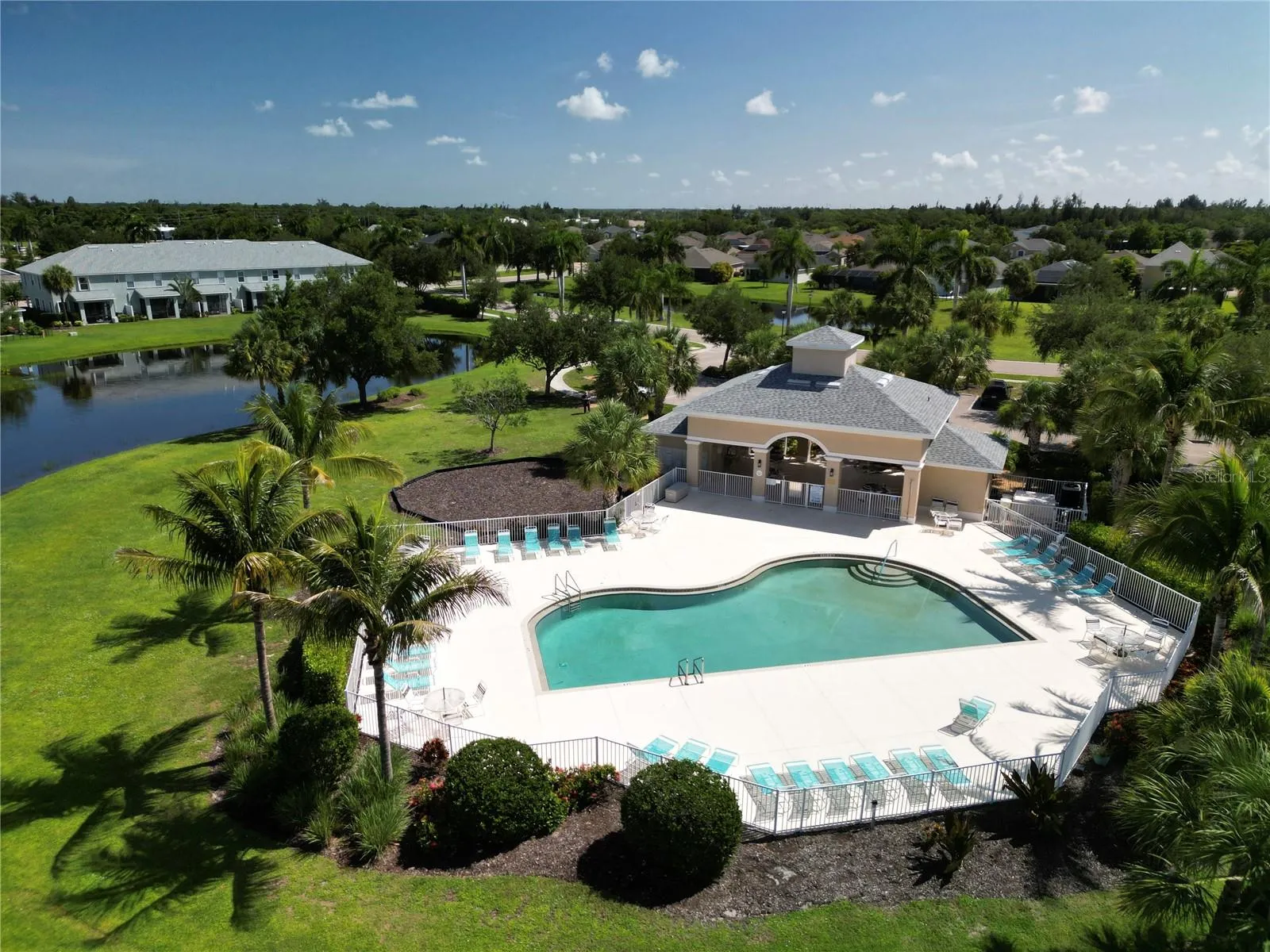 Calusa Creek pool complex