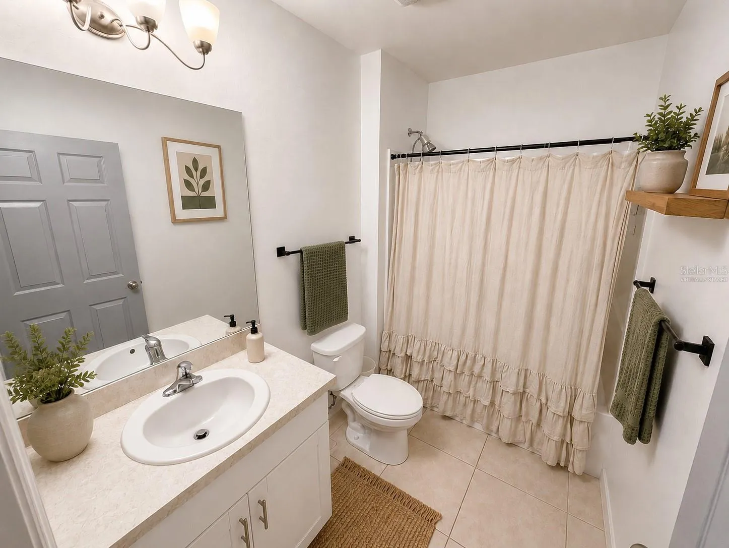 Virtually Staged 2nd bathroom