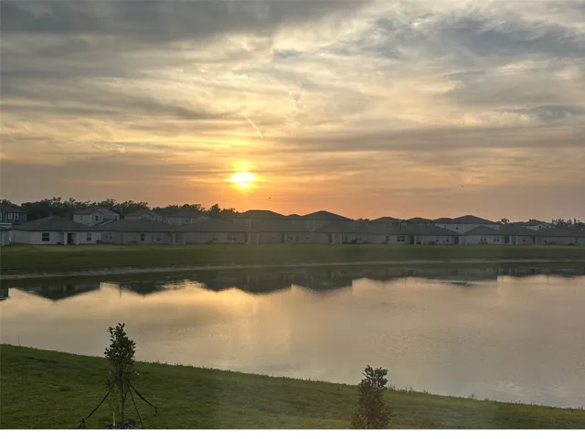 Imagine ending the day with this gorgeous view.