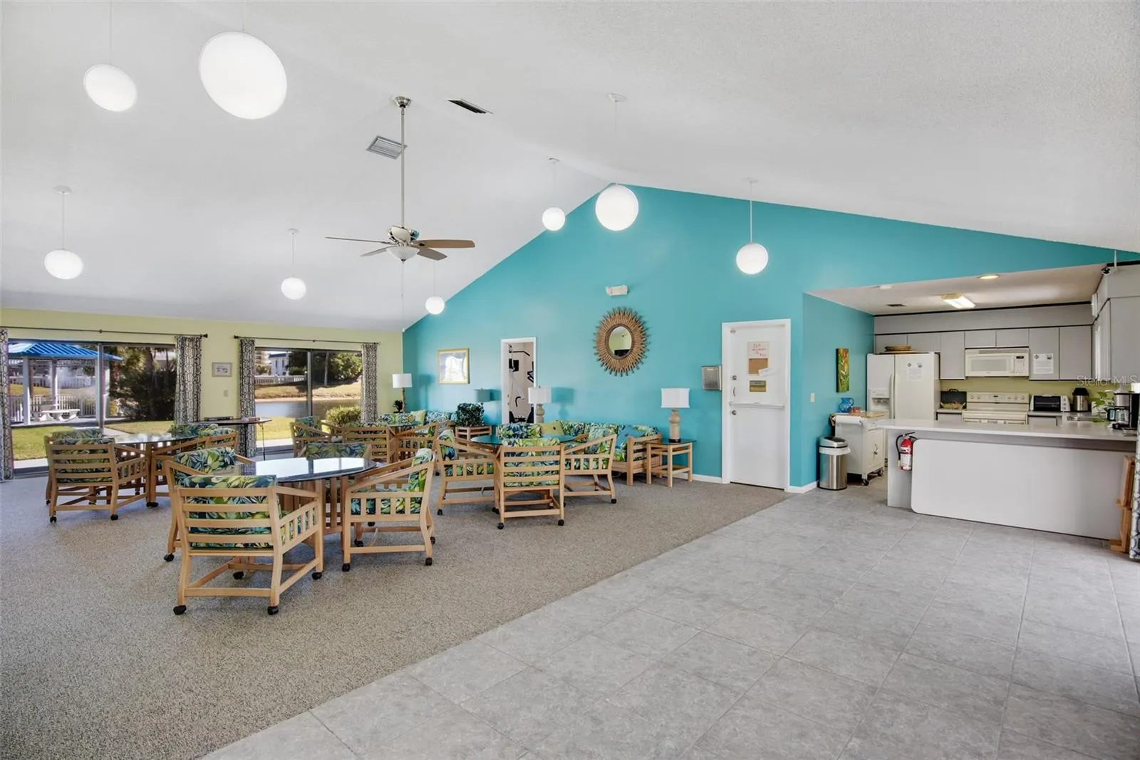 Clubhouse/Lounge