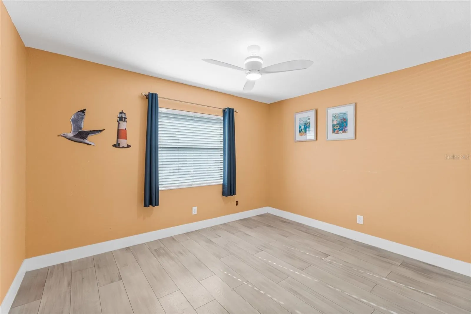 Secondary Bedroom (1)