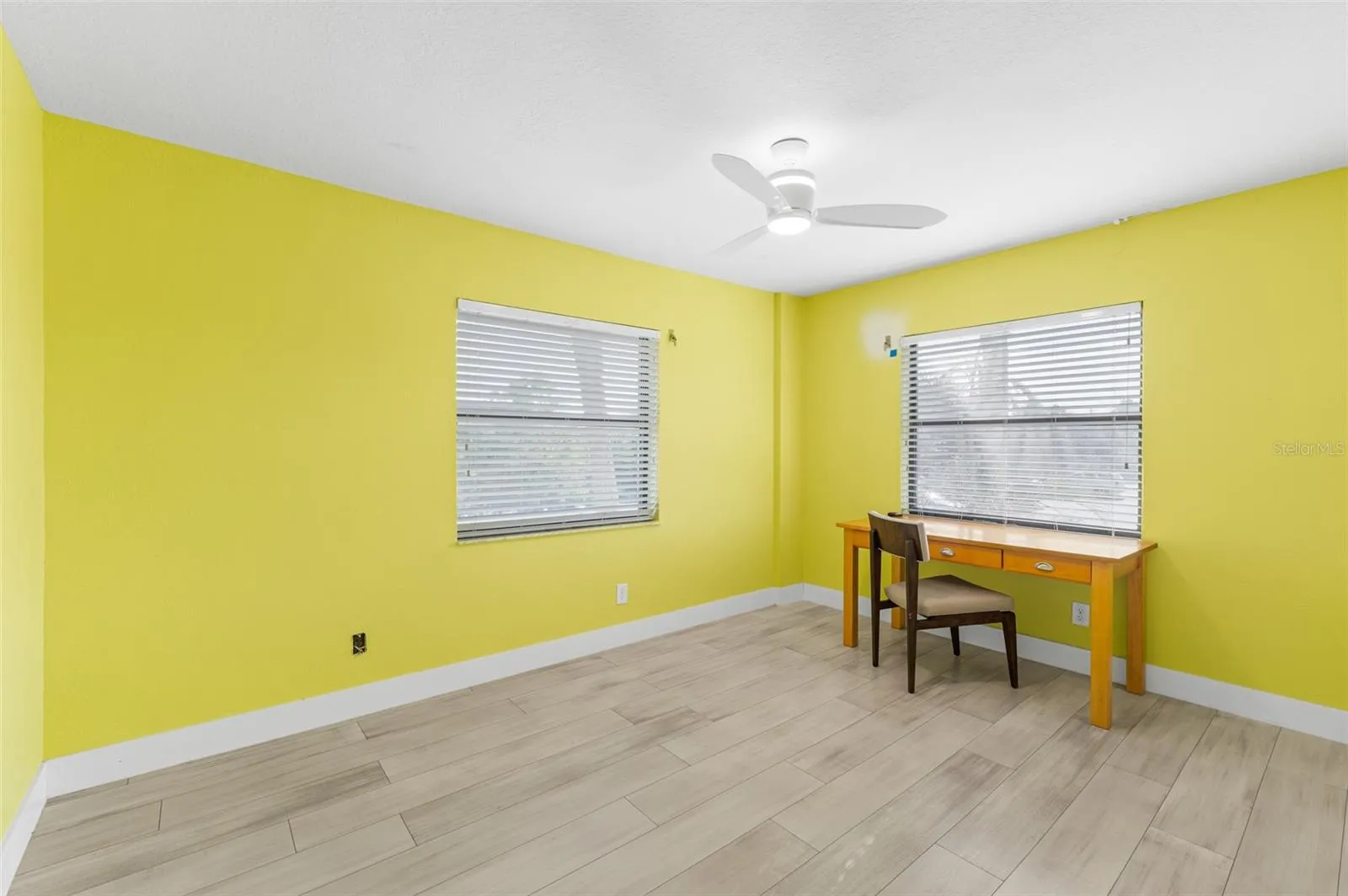 Secondary Bedroom (2)