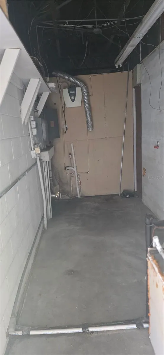 BACK ROOM