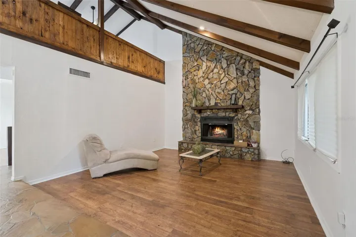 Living Room (1)
