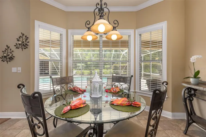 Breakfast nook