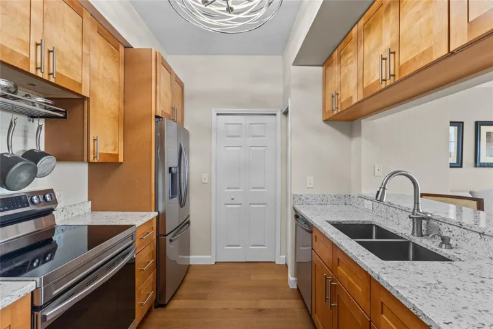 Updated kitchen finishes