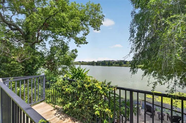 Lake Highland - private lake surrounded by beautiful homes in a quiet neighborhood