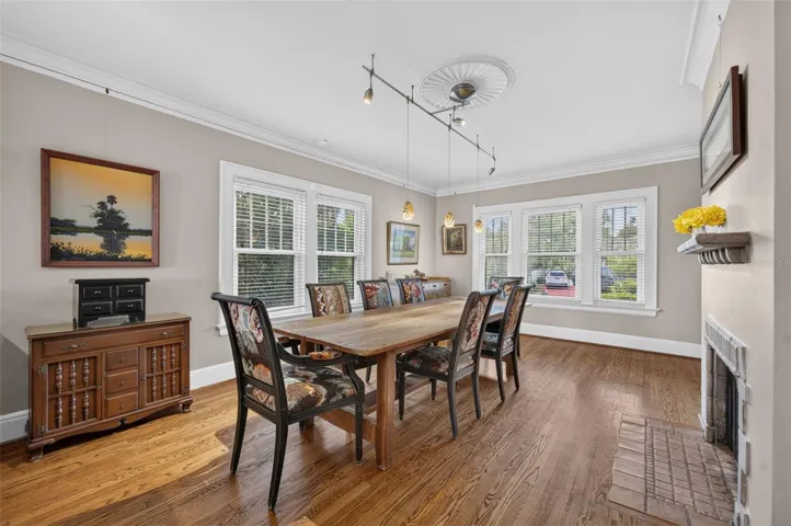Expensive wood trimmed windows, crown mounding and picture rail throughout