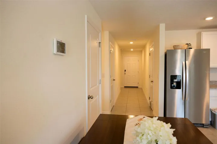Hallway from front door to kitchen.