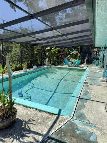 pool