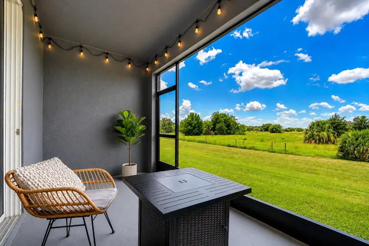 Screened in Patio