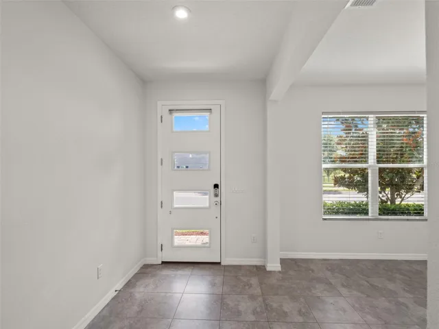 Foyer + Bonus/Flex Room