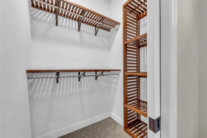 walk in closet 2