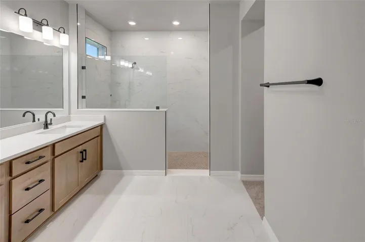 Owner's Bath