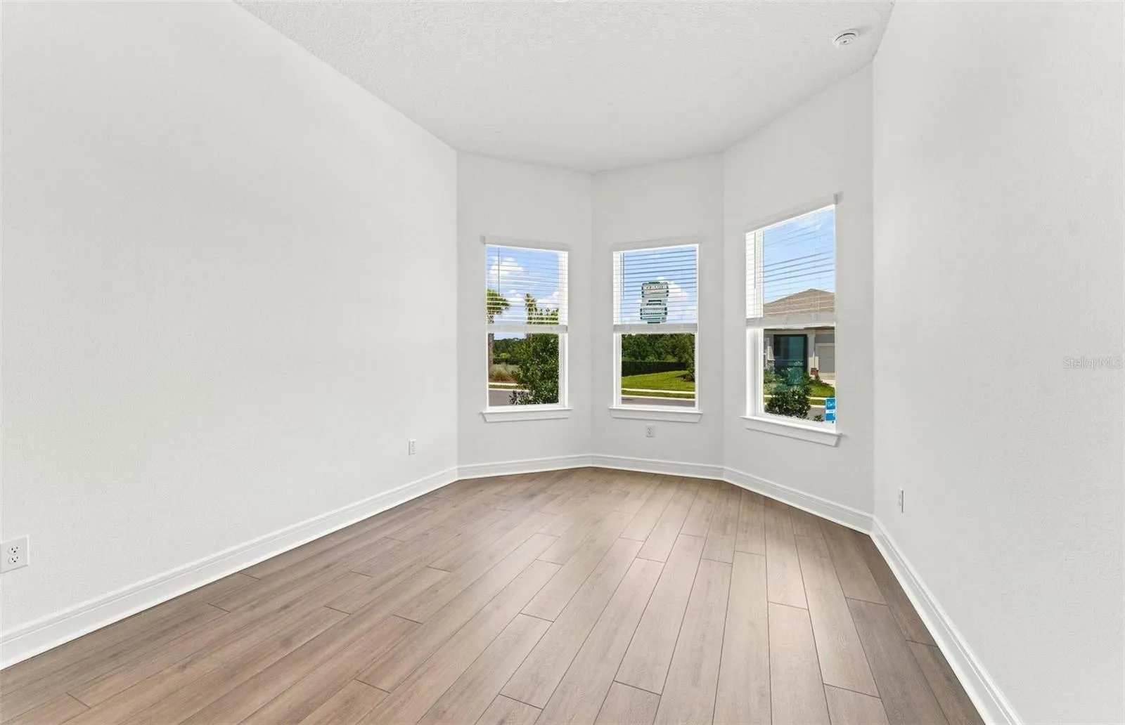 Bedroom 2 w/Bay Window