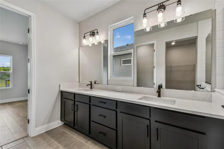 Owner's Bath