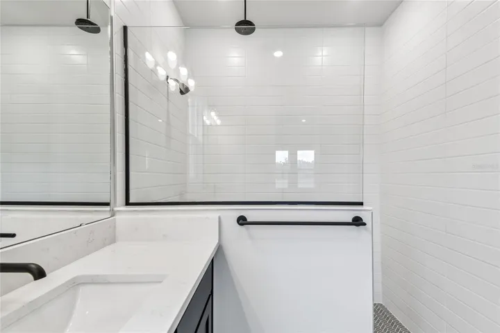 Owner's Bath