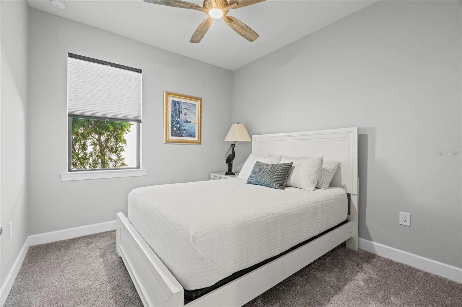 Guest bedroom