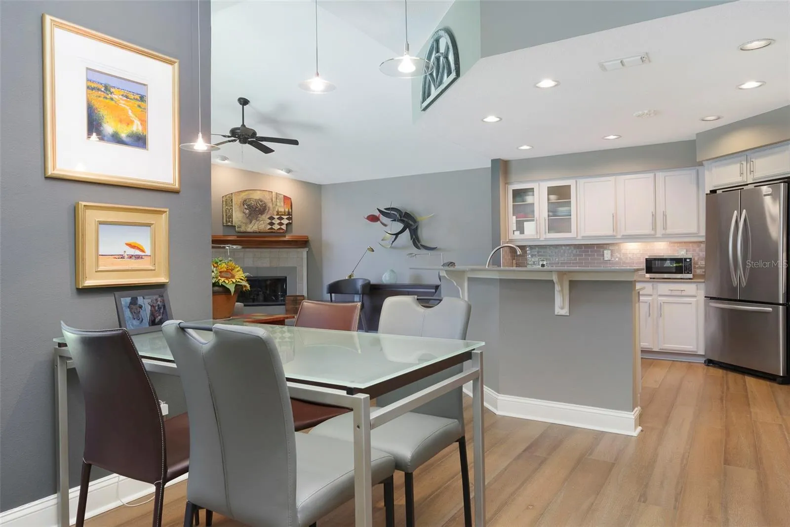 Breakfast area in Kitchen
