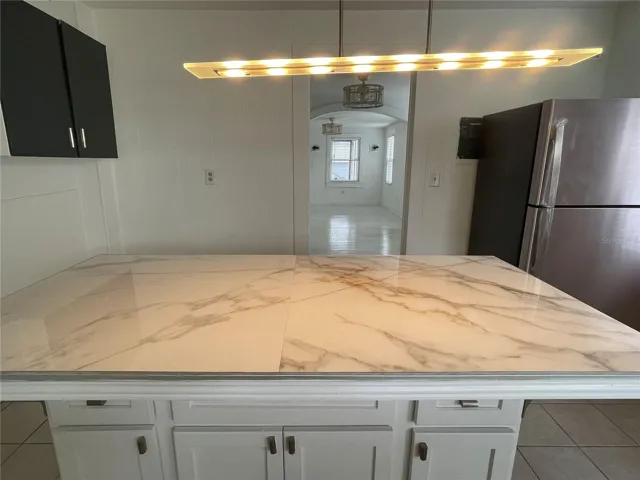 Kitchen island
