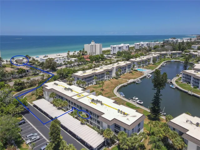 This is the quick path you take to get to the private deeded beach access from the unit!