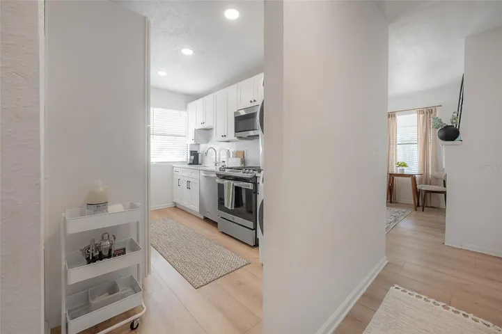 Unit 317: hallway/kitchen