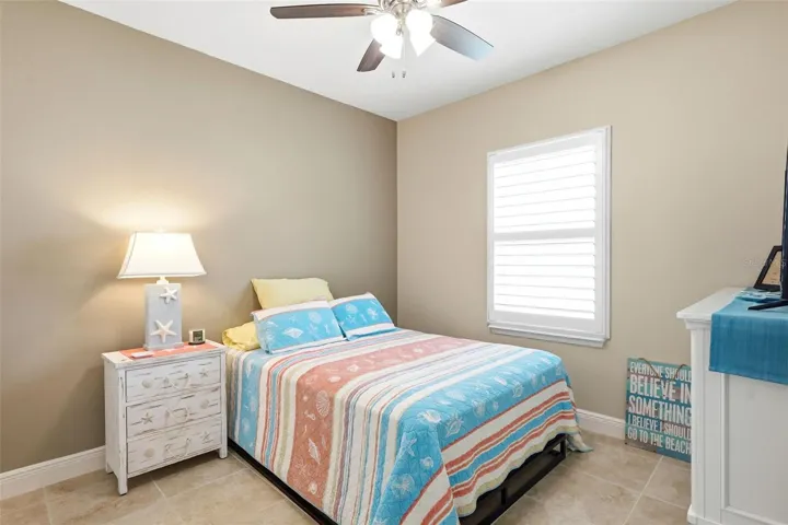 Guest bedroom