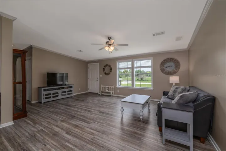 New vinyl laminate floors in all living areas.