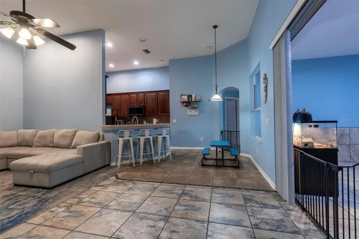 Kitchen/Dinette View