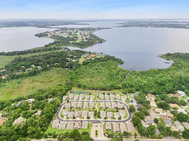 Community location near Lake Dora