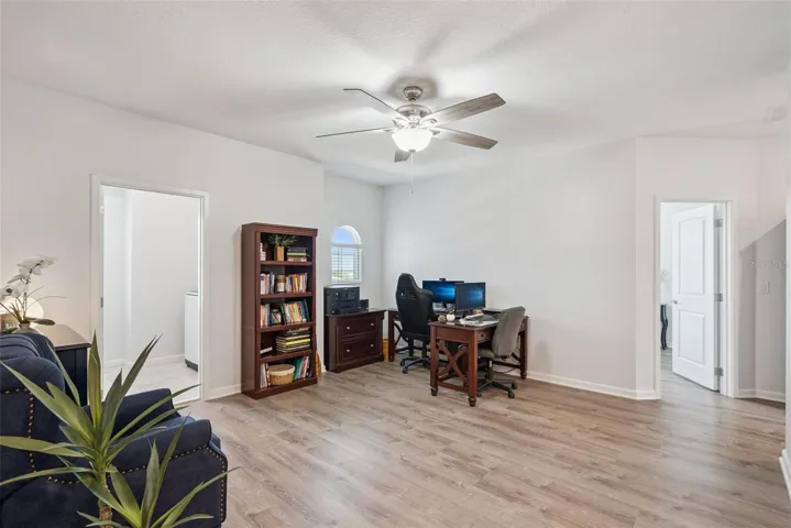 Bonus room with flexible living space
