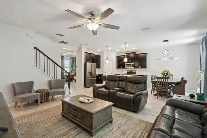 Seamless flow for everyday living and entertaining