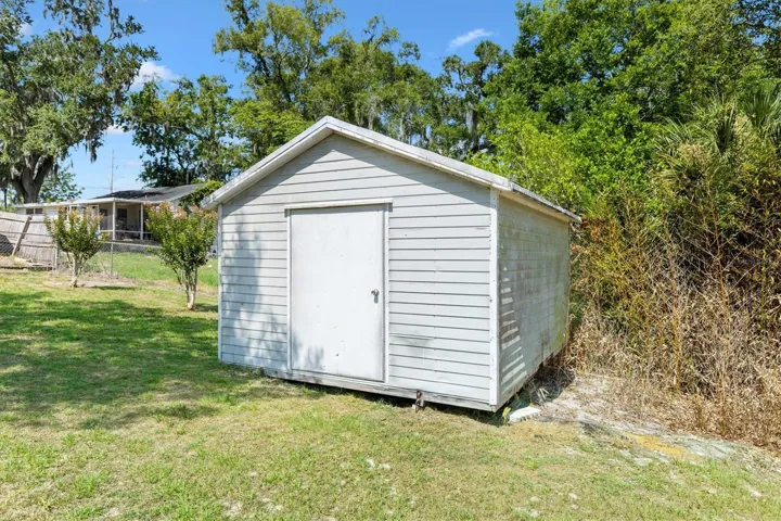 LARGE SHED