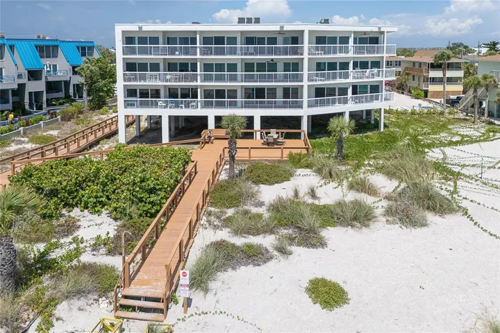 Stunning condo on Manasota Key Beach!