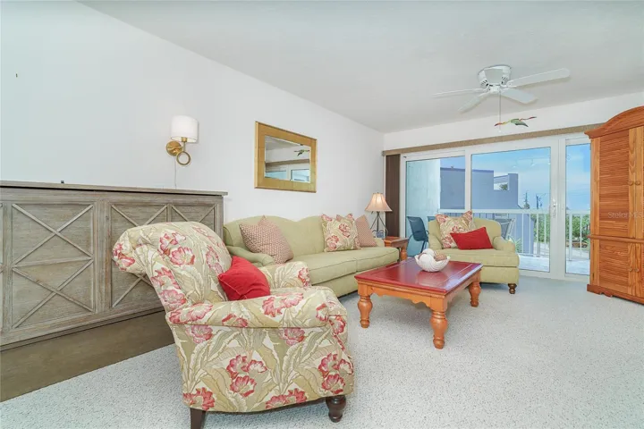 Beautifully furnished