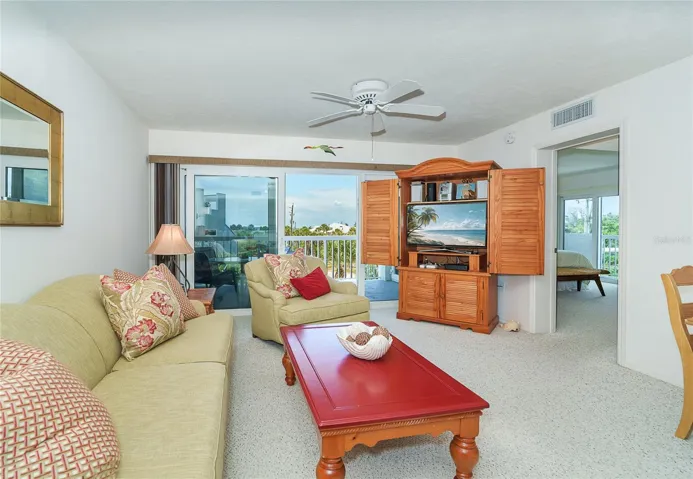 Beautifully turn-key furnished!