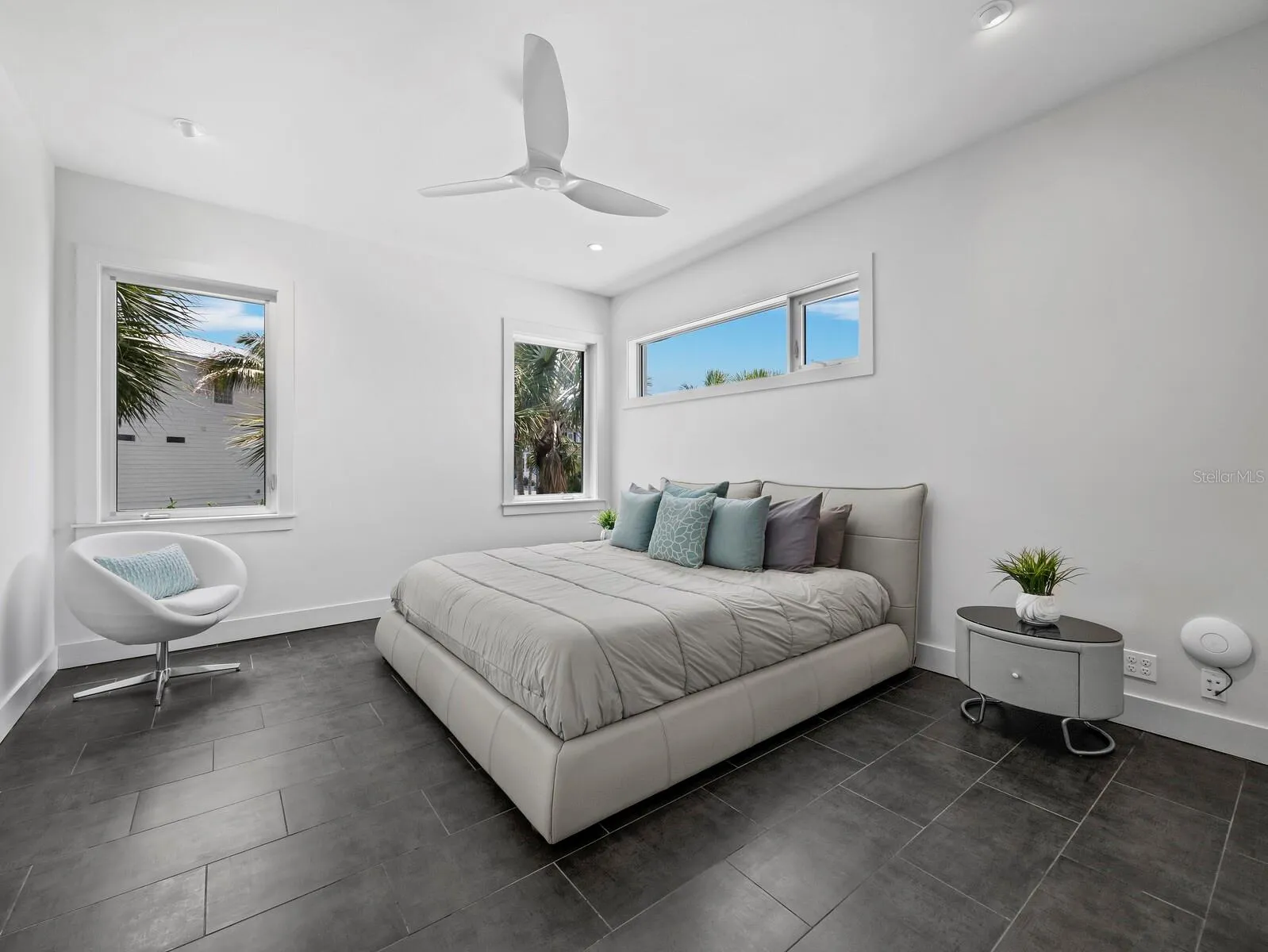 Primary suite