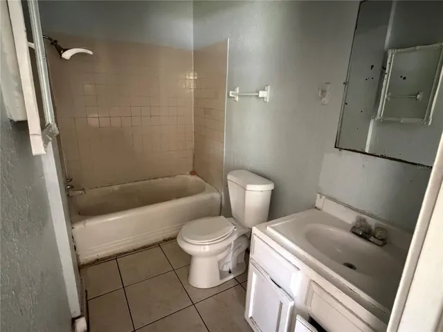 1170