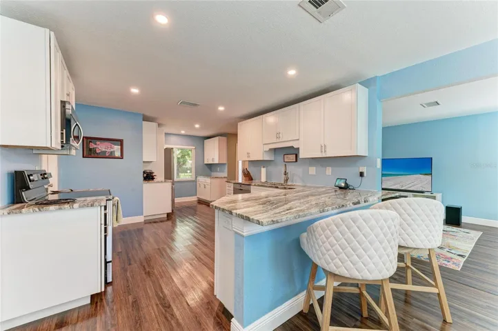 New kitchen