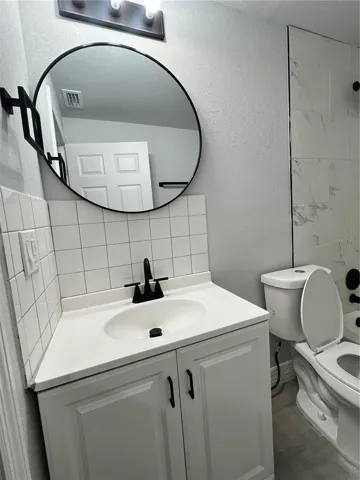 Single Vanity
